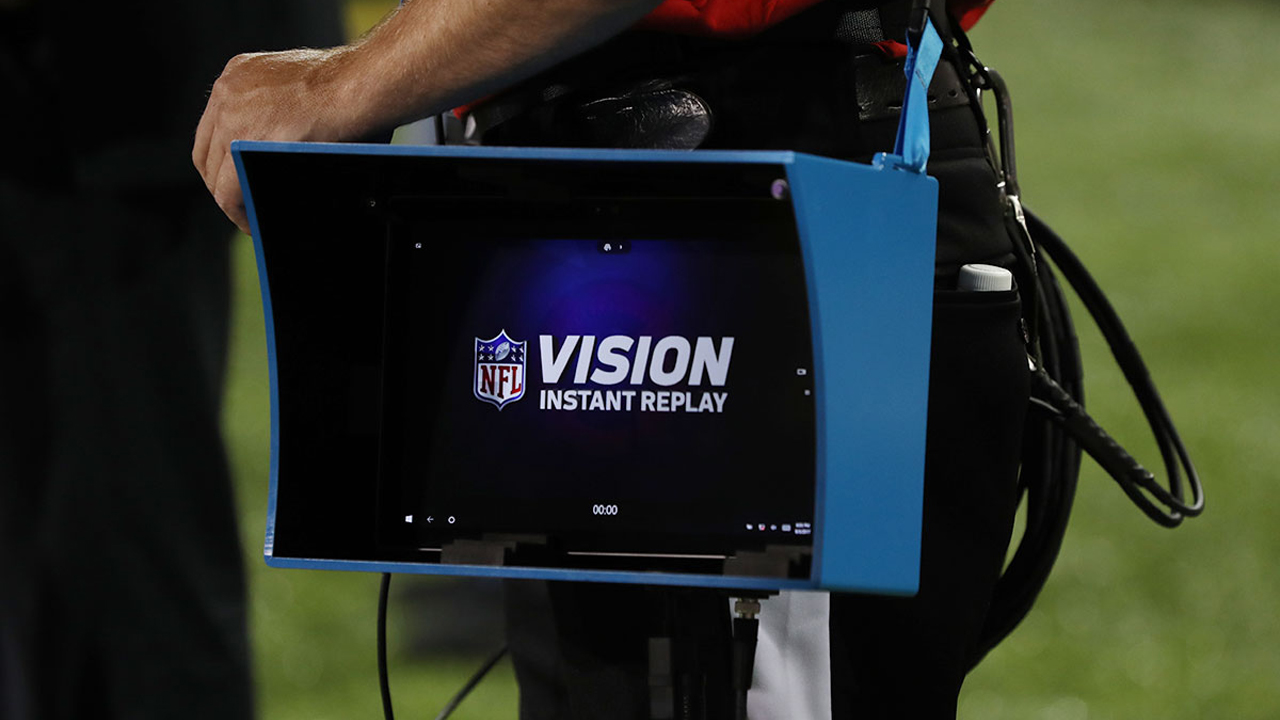 NFL Expands Its Microsoft Surface Usage