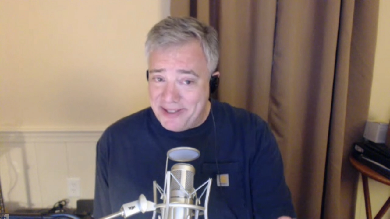 Windows Weekly 563: Hello, God. It's Me, Paul