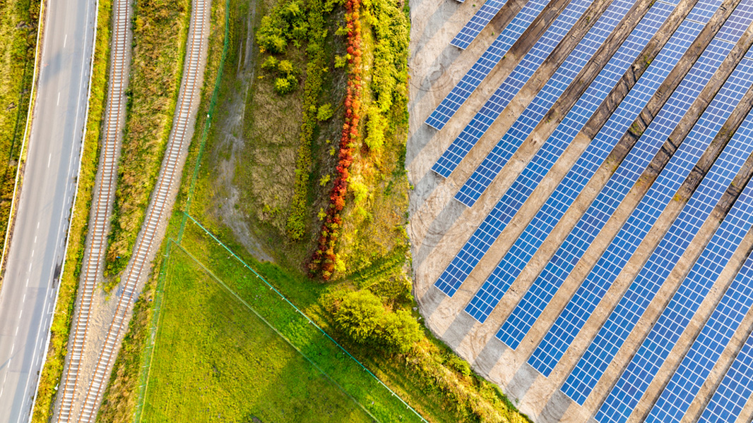 No, Google isn't running its operations on 100 percent renewable energy. But the firm has reached a major milestone in renewable energy purchasing. "Google’s total purchase of energy from sources like wind and solar [in 2017] exceeded the amount of electricity used by our operations around the world, including offices and data centers," Google's Urs Hölzle writes. "For every kilowatt hour of electricity we consumed, we purchased a kilowatt hour of renewable energy from a wind or solar farm that was built specifically for Google. This makes us the first public Cloud, and company of our size, to have achieved this feat." To be clear, Google has not powered its operations solely with 100 percent renewable energy: Such a feat, it says, is impossible. Instead, it is matching its energy consumption with purchased renewable energy which it returns to a power grid somewhere. "That renewable energy may be produced in a different place, or at a different time, from where we’re running our data centers and offices," Hölzle claims. "What’s important to us is that we are adding new clean energy sources to the electrical system, and that we’re buying that renewable energy in the same amount as what we’re consuming, globally and on an annual basis." Google began purchasing renewable energy in 2010. And in December 2016, the firm announced that it intended to achieve 100 percent renewable energy matching for its global operations in 2017. This achievement is impressive, and it dwarfs similar efforts by companies like Amazon, Microsoft, and Facebook, each of which also maintains massive datacenters around the globe. Microsoft, in particular, has improved its consumption of renewable energy over the past year, but it still trails Amazon and isn't in the same league as Google.