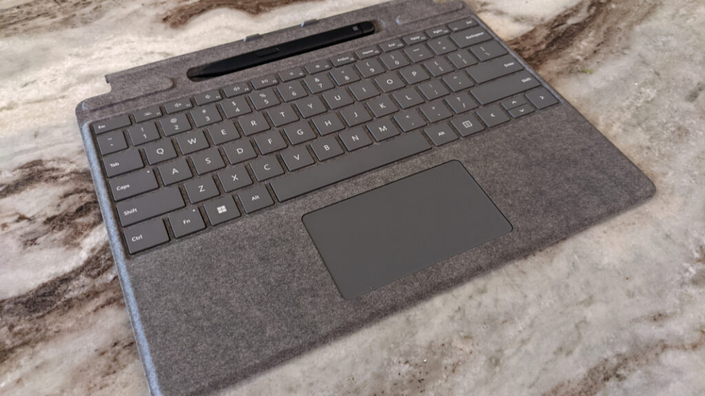 HandsOn with the Surface Pro Signature Keyboard
