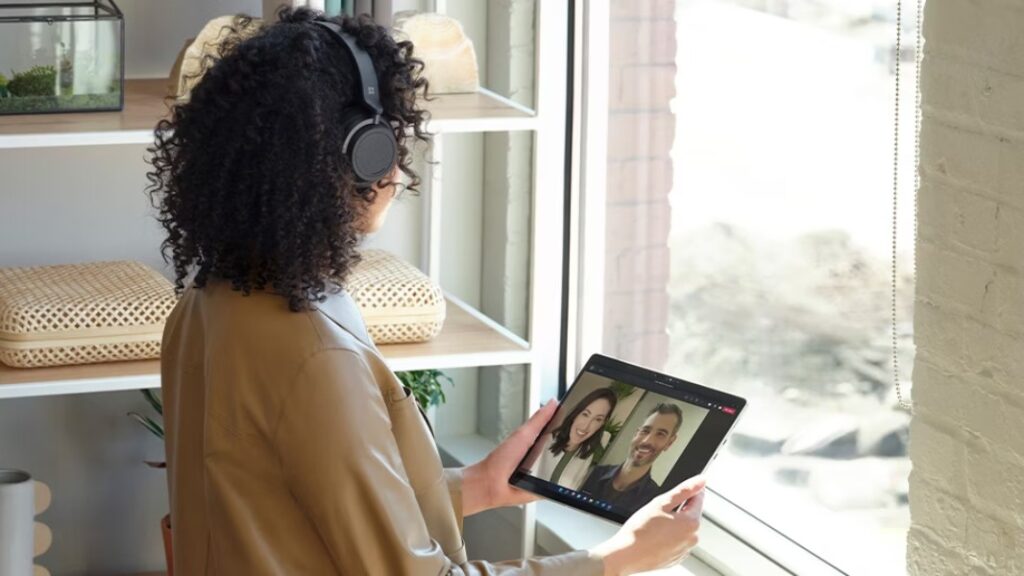 Windows Video Call Windows 11's Bluetooth LE Audio Support to Improve Audio Quality for ...