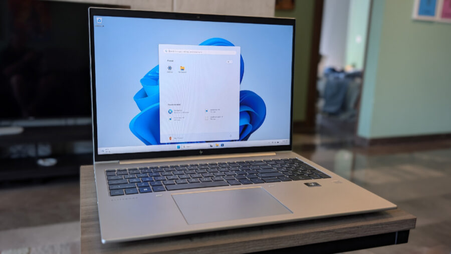 Tiny11 Builder 2025 Round 3: Customization Fails, New Laptop Install