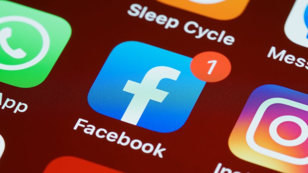 WhatsApp Facebook Instagram
