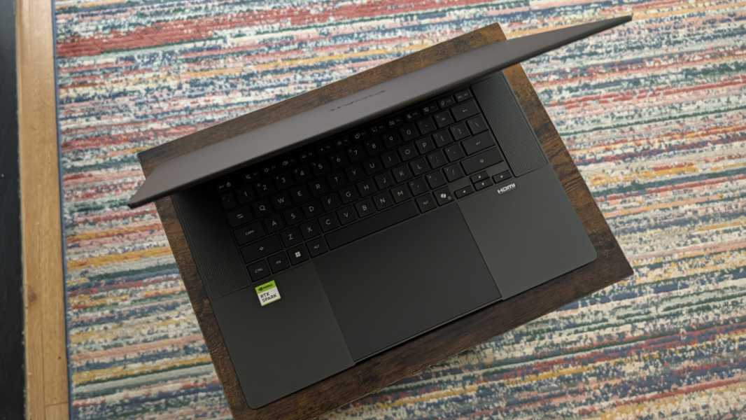 ASUS ProArt P16 Unboxing and Overview